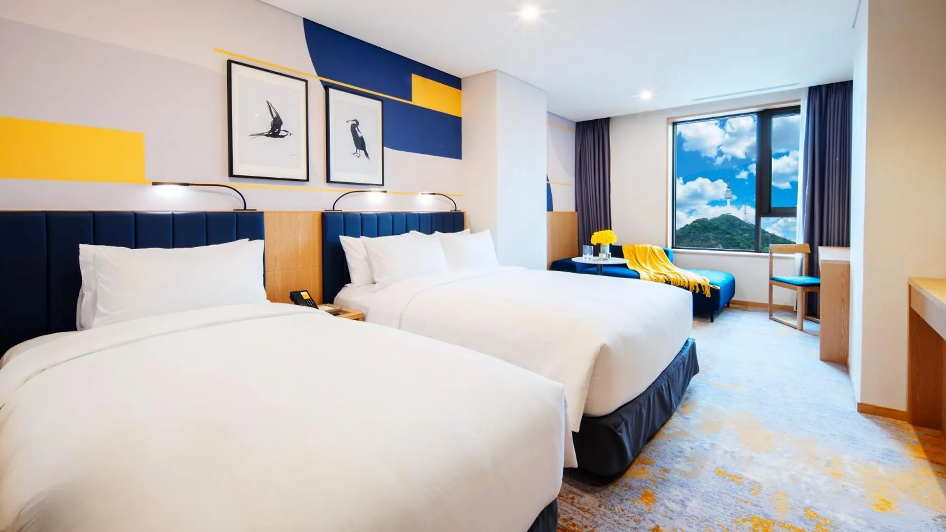 ****  Отель Voco Seoul Myeongdong By Ihg Южная Корея