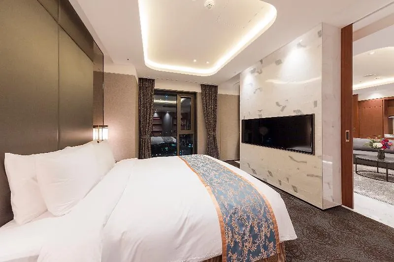 Отель Voco Seoul Myeongdong By Ihg