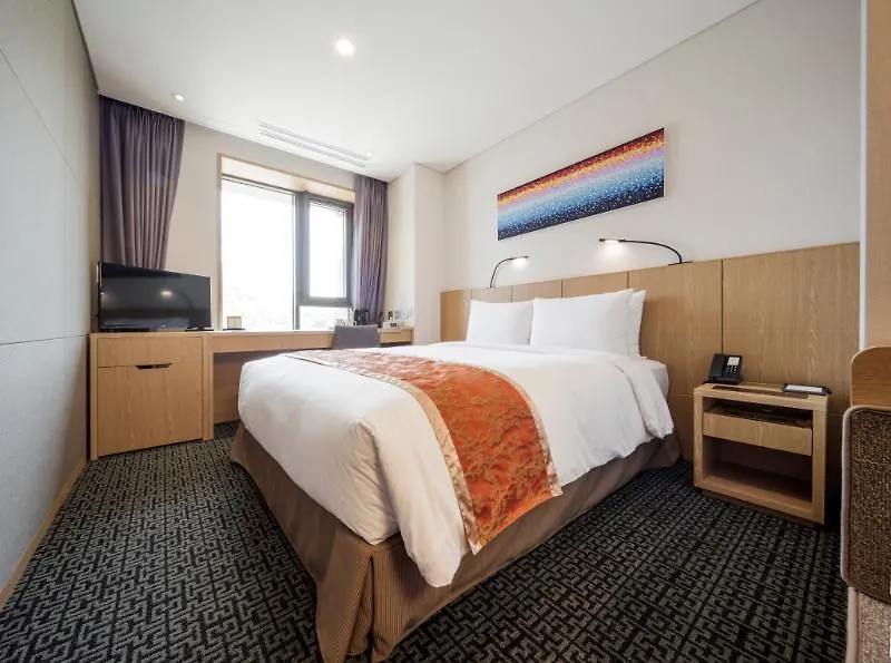 Отель Voco Seoul Myeongdong By Ihg
