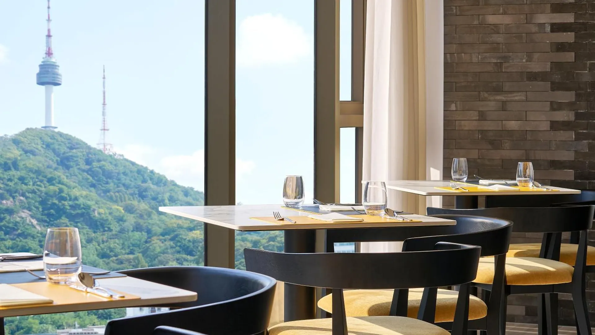 Voco Seoul Myeongdong By Ihg Hotel